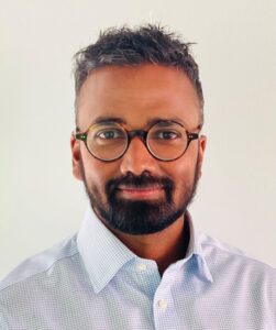 Mr Pasu, Consultant Ophthalmologist at Sussex Premier Health.